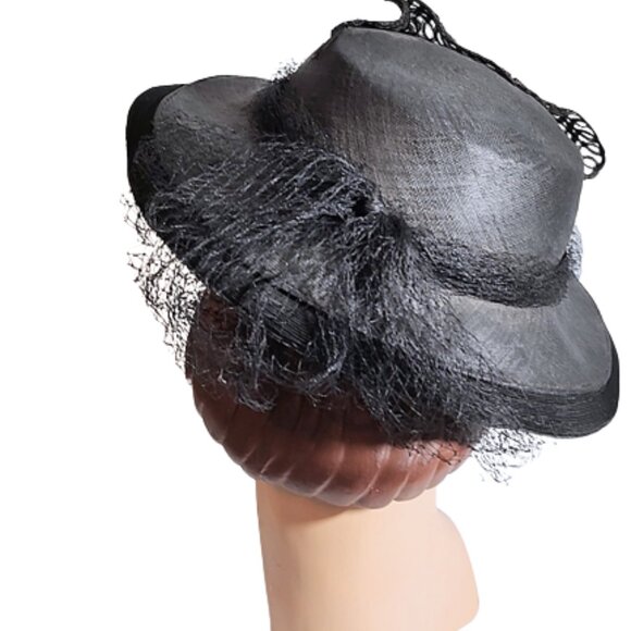 1940s True Vintage Black Straw Wide Brimmed Tilt Hat With Lace And Netting - Picture 3 of 4